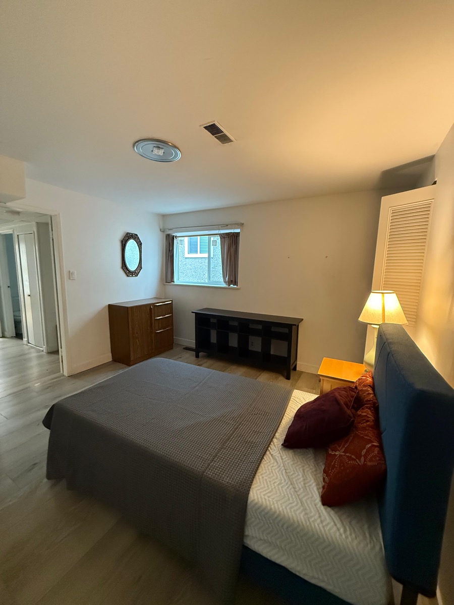 Rental property room